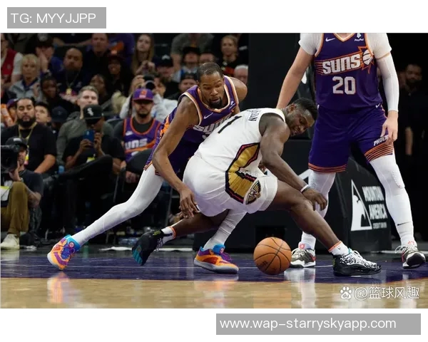 锡安半场表现抢眼10投6中8罚6中砍下18分5篮板2助攻展现内线统治力