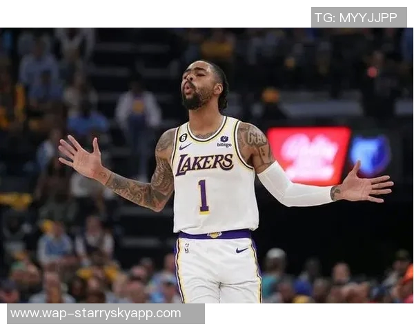 拉塞尔的低迷表现印证湖人放弃决策正确仅换得DFS半年使用权却值得深思