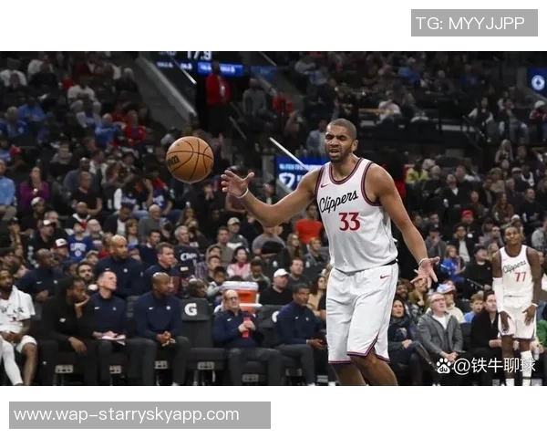 科林斯三分命中率高达636巴图姆和邓恩也表现出色助力球队胜利 科林斯三分命中率高达636巴图姆和邓恩也表现出色助力球队胜利